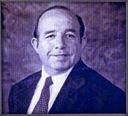 Lic. Fracisco Flores Barrera